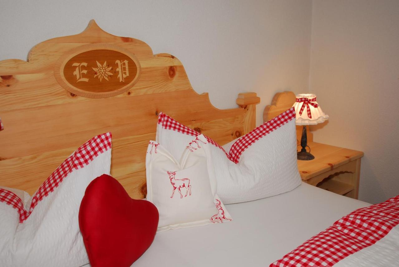Haus Tasser Mayrhofen Ngoại thất bức ảnh