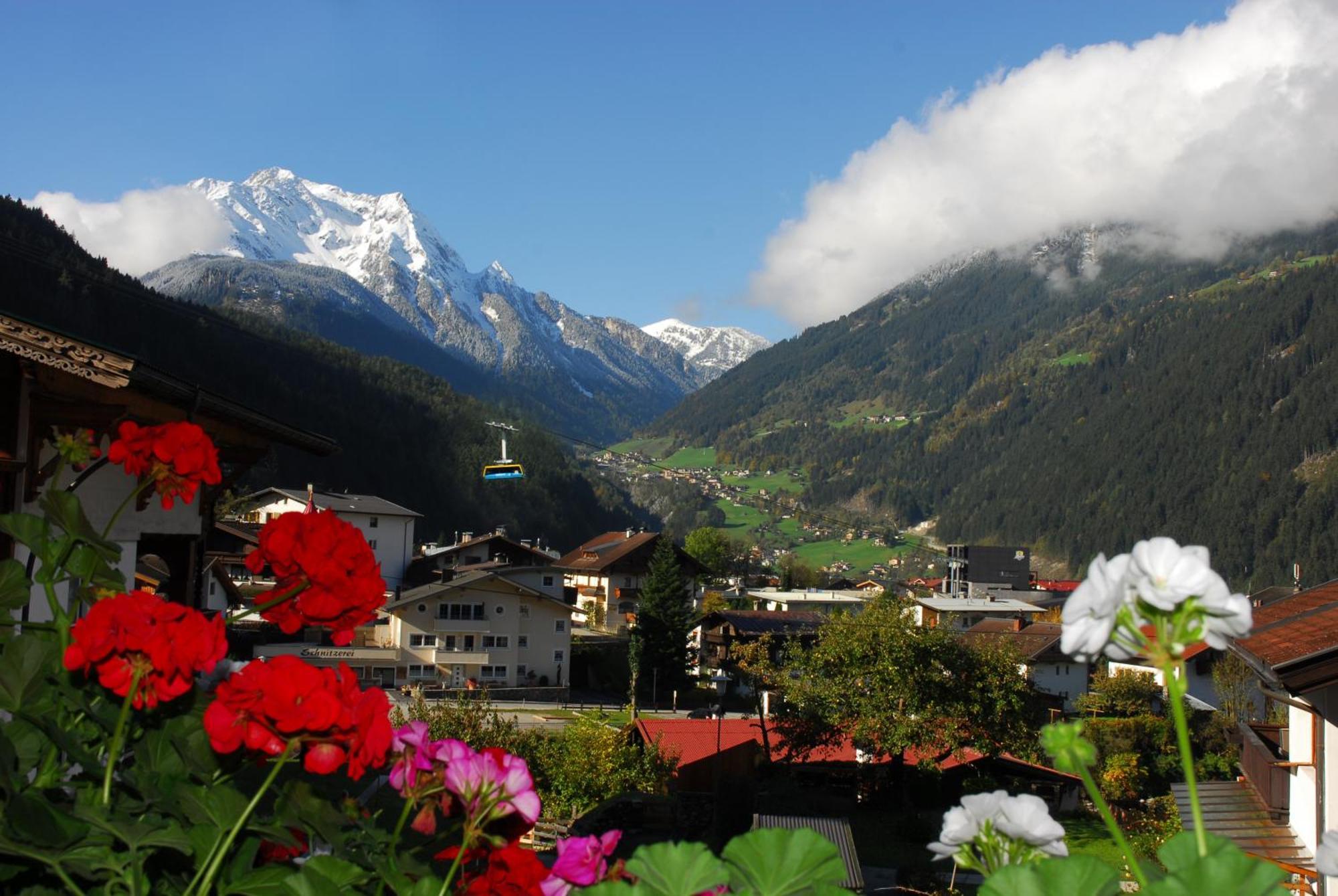 Haus Tasser Mayrhofen Ngoại thất bức ảnh