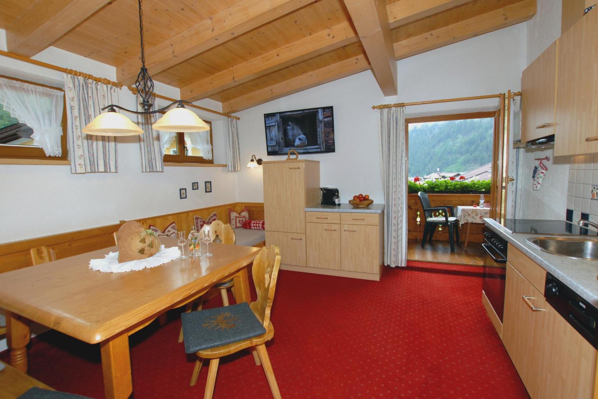 Haus Tasser Mayrhofen Ngoại thất bức ảnh